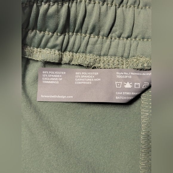 FILA Shorts Small - Picture 3 of 4